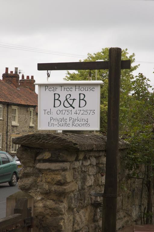 Pear Tree House 4*